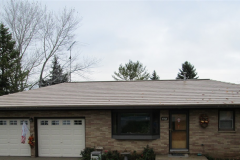 Oxford Metal Roofing Shingle in Buckskin